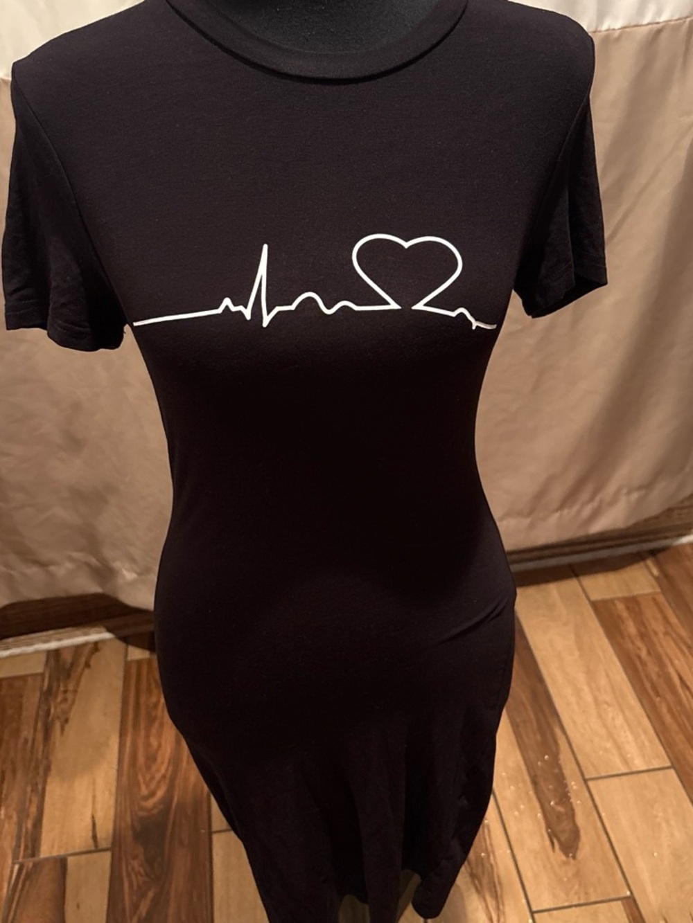 SHEIN Black Tee Midi Dress with White Heartbeat Graphic